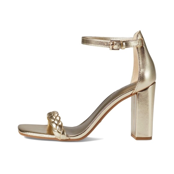 Gold heels with braided strap - Picture 2 of 8